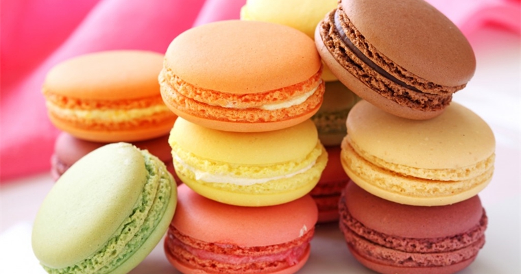 dghkfDqPS7myJzSlyl2W_macaronss-1024x682